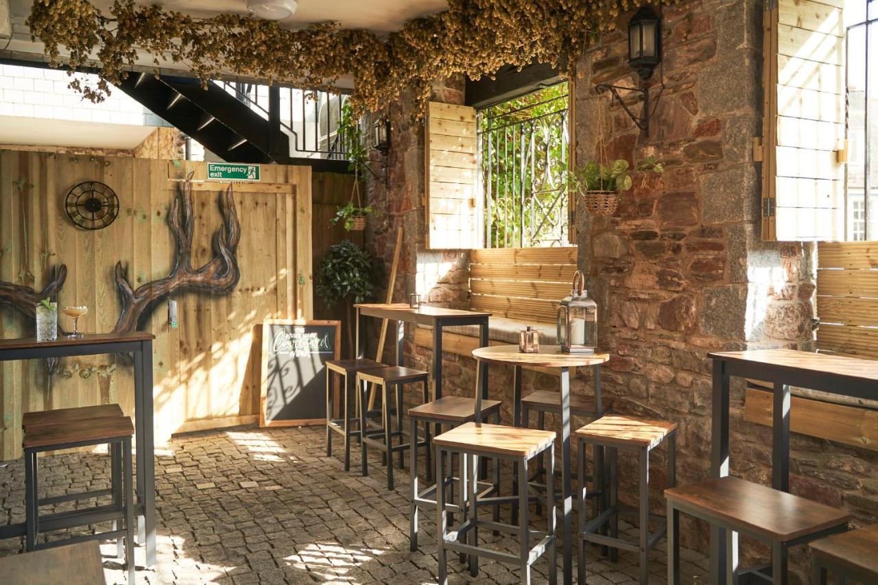 The White Hart Hotel Modbury Экстерьер фото
