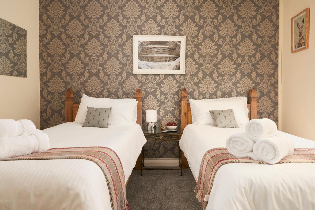The White Hart Hotel Modbury Экстерьер фото