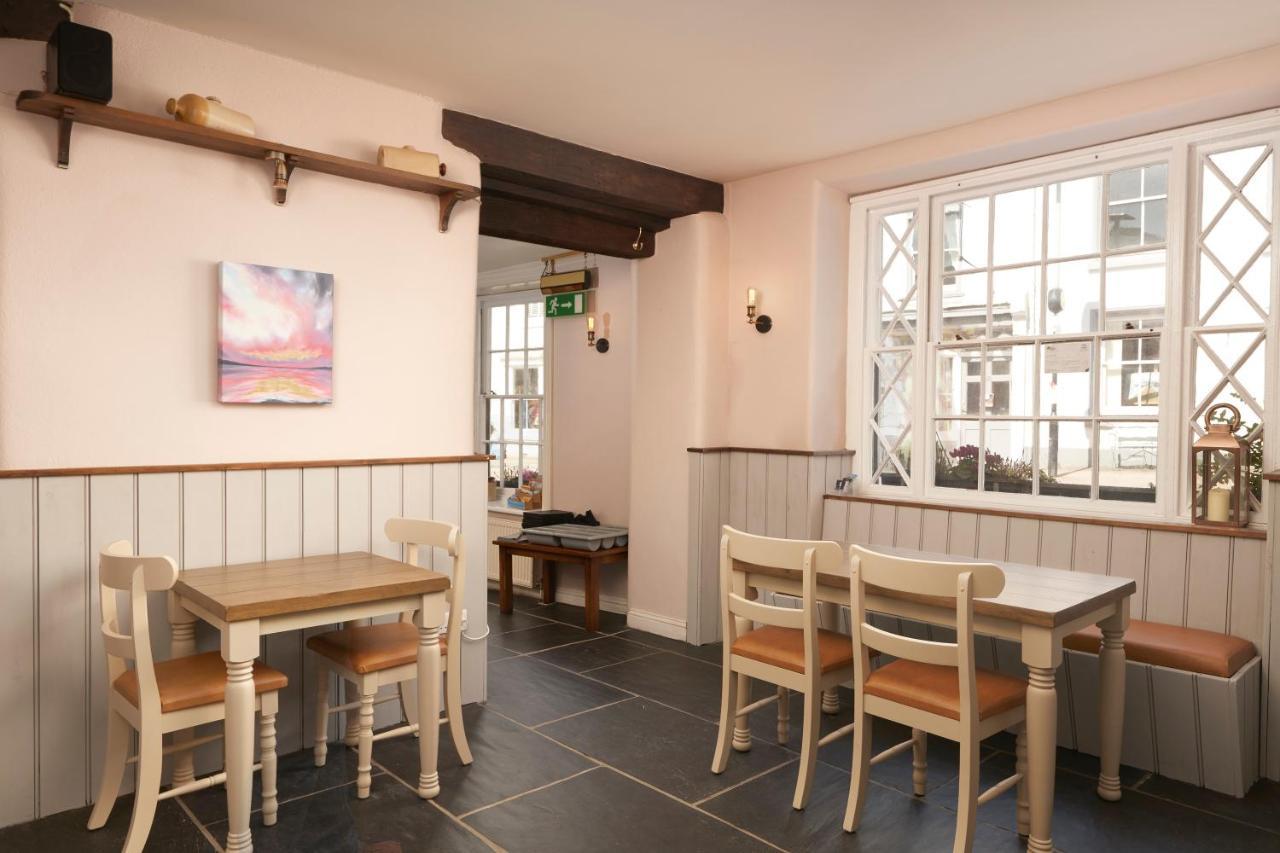 The White Hart Hotel Modbury Экстерьер фото