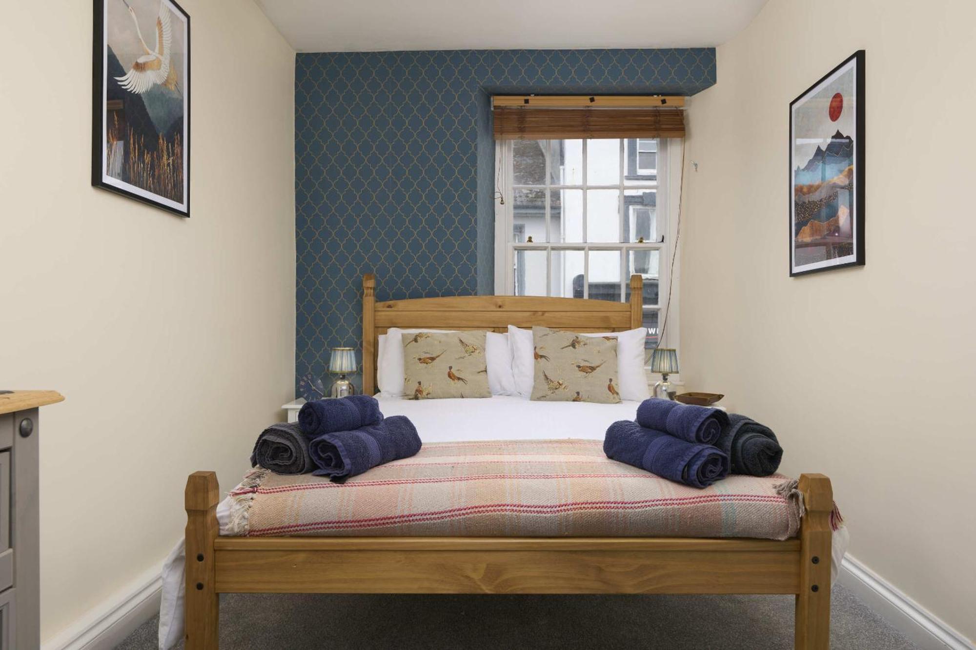 The White Hart Hotel Modbury Экстерьер фото