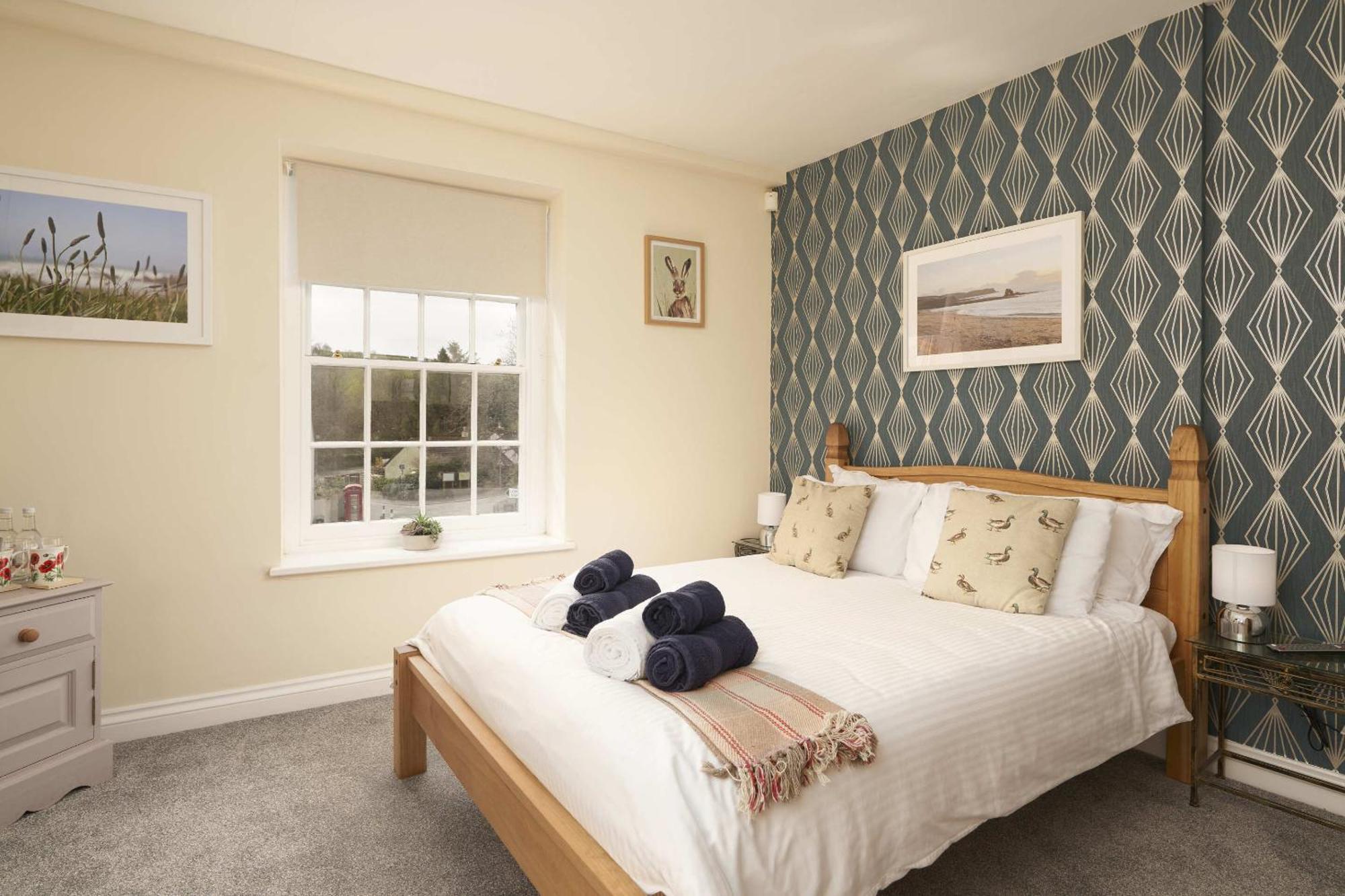 The White Hart Hotel Modbury Экстерьер фото