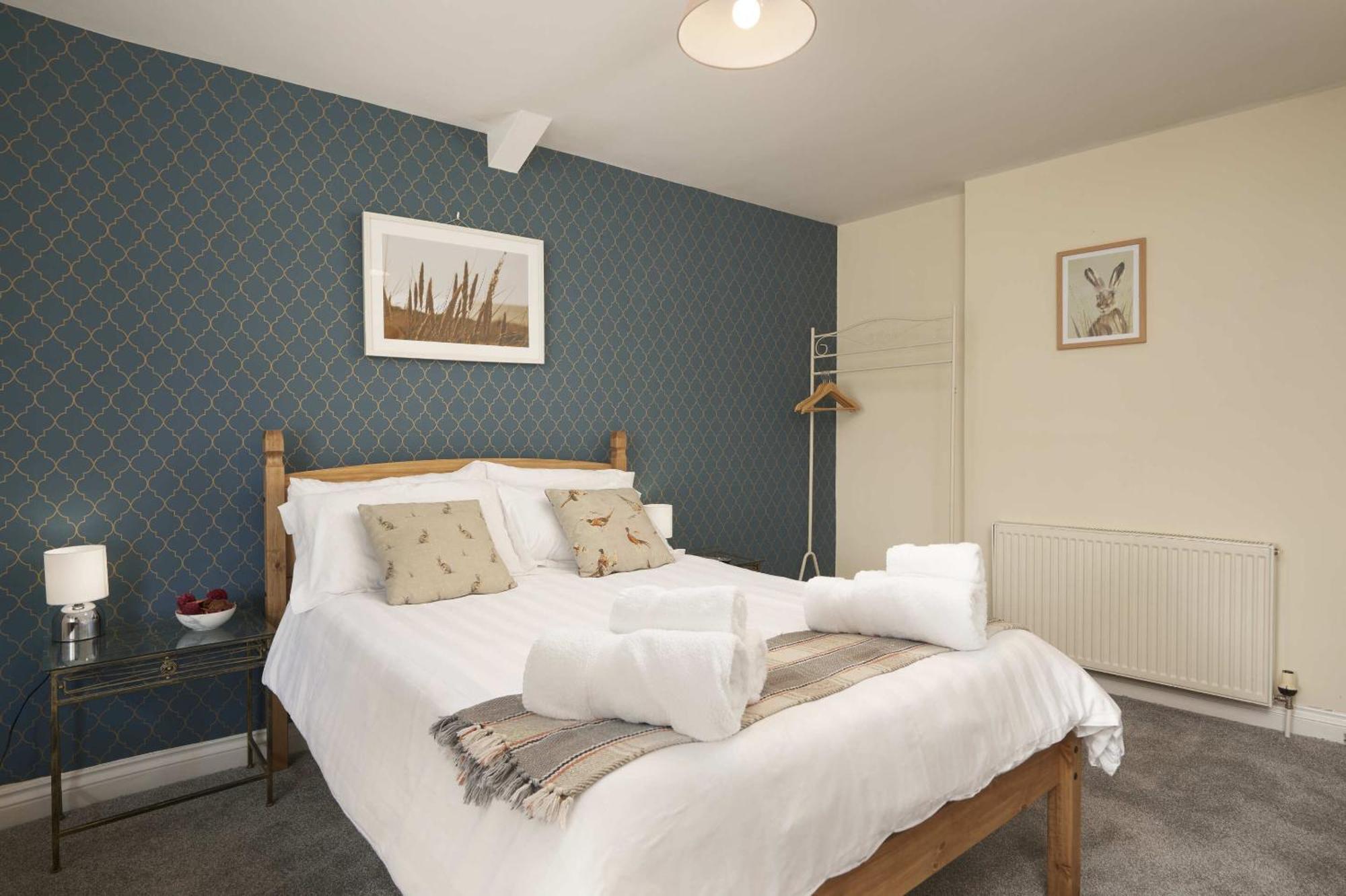 The White Hart Hotel Modbury Экстерьер фото